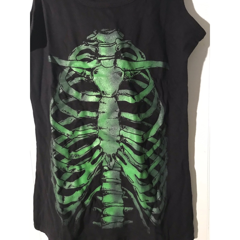 X-Ray Ribcage Top✨ - Picture 2 of 7